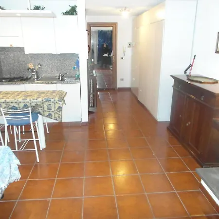 With Terrace Overlooking The Slope Appartement *